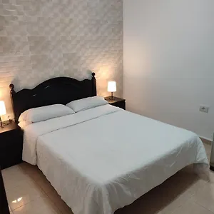  Apartamento Matrimonial En Casa Compartida España